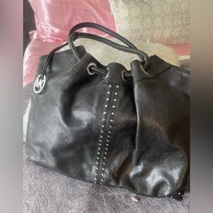 Micheal Kors tote